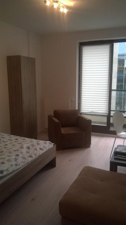 Inceety Studio Apartamento Varsovia Exterior foto