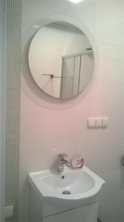 Inceety Studio Apartamento Varsovia Exterior foto
